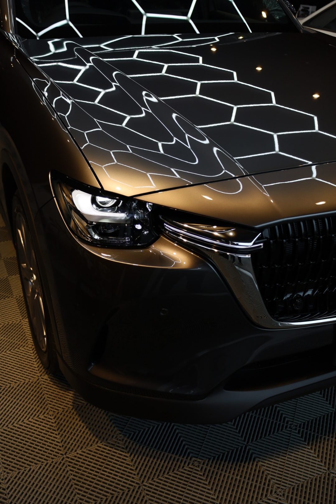 MAZDA CX80/SECRET COATING